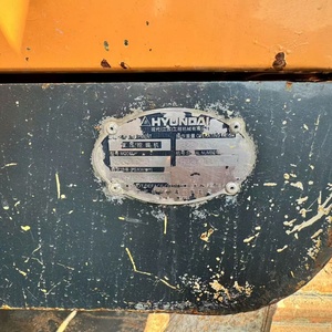 Excavatrice hydraulique Hyundai 330LC-9S d'occasion, peinture d'origine, faible nombre d'heures de fonctionnement, importée - Product Image 5
