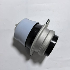 Soporte de Motor 7L8199131A para Audi Q7 y Volkswagen Touareg, Pieza de Repuesto de Acero - Product Image 1