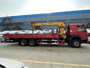 شاحنة رافعة هيدروليكية متنقلة هوو 6×4 بحمولة 8-14 طن مع ذراع تلسكوبي - Product Image 3