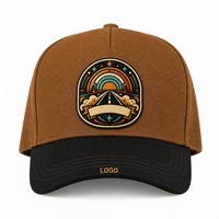 Cappellino da Baseball Personalizzato con Ricamo in Stile Old English, 5 Pannelli, Visiera Curva, Stile Dad Hat, Streetwear West Coast, Vendita all'Ingrosso, Basso MOQ