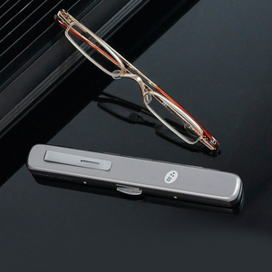 <strong>Fashion</strong> Metal <strong>Reading</strong> <strong>Glasses</strong> Wholesale Men and Women Portable Mini <strong>Reading</strong> <strong>Glasses</strong> With Cases - Product Image 2