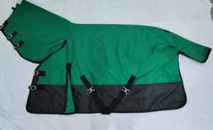Meilleures ventes 2026 : Couverture pour cheval en vert et noir, en matériau durable, motif uni, pour la protection du cheval - Product Image 5