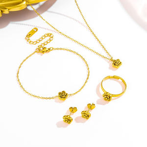 Luxe O-Shape Rose Fleur Ins Grande Roue Pendentif Collier pour Femmes Élégant En Acier Inoxydable Mode Pendentif Colliers - Product Image 6