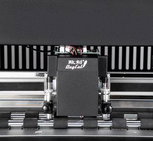 Zksvd370pro nhà máy trực tiếp bán đồ thị <span class=keywords><strong>plotter</strong></span> cho ăn tự động cắt hấp phụ cắt CCD máy ảnh cạnh tuần tra động cơ servo - Product Image 4