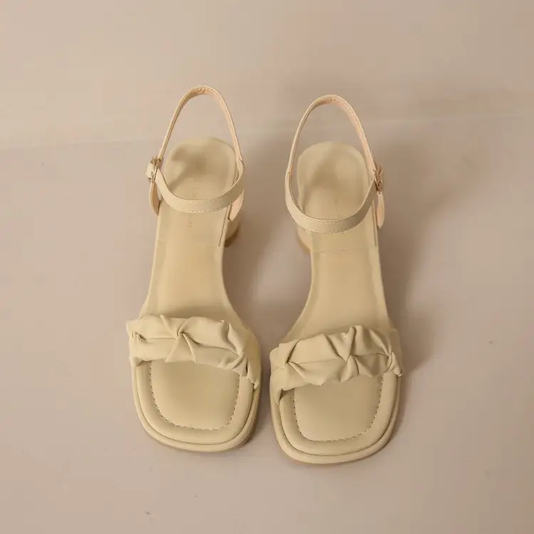 Hoge Kwaliteit Retro Hoge Hak Sandalen Vrouwen 2023 Nieuwe Kleine Hoogte-Gesp Koreaanse Versie Eenvoudige Sandalen