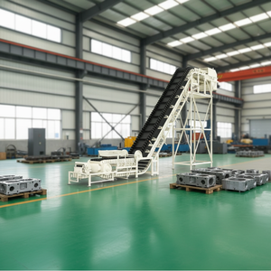 Nastro trasportatore ad alta inclinazione con pareti laterali ondulate e denti per angoli da 0 a 90 gradi °   Fertilizzante Organico in Bulk per Terreni Inclinati - Product Image 4