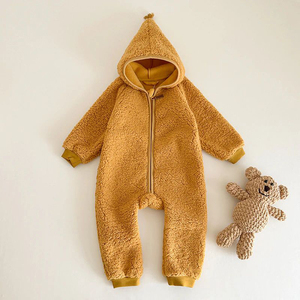 Combinaison pour bébé grenouillère en molleton pour bébé, grenouillère <span class=keywords><strong>chaude</strong></span> à capuche pour nourrisson, vêtements d'hiver personnalisés pour bébé, grenouillère pour nourrisson et nouveau-né - Product Image 3