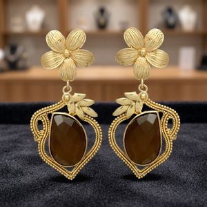 Pendientes Largos Clásicos de Latón Dorado, Hechos a Mano, Chapados en Oro, Estilo Étnico, Regalo de Compromiso - Product Image 3