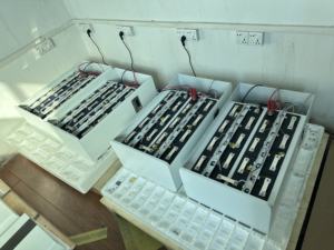 51.2V 280Ah 300Ah LiFePO4リチウム電池、スタッカブル壁掛け式エネルギー貯蔵、6000+サイクル スマートBMS搭載 家庭用バックアップ - Product Image 6