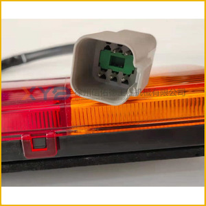 Luces Traseras LED para Motoniveladora XCMG GR1653/1803/2153 Euro III, Originales de Fábrica, 24V, Combinadas - Product Image 3