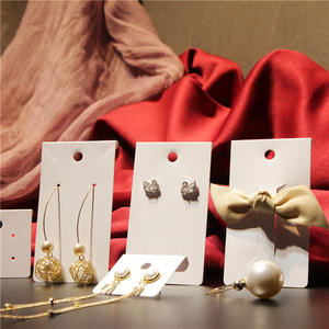 Özel Kraft kağıdı etiketleri küpe tutucu kolye ekran kartları - Product Image 5