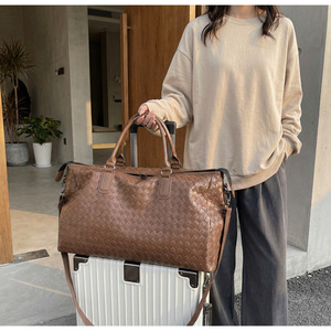 Nouveau Sac de Voyage Unisexe en PU Léger Grande Capacité pour Affaires et Loisirs, Sac Fourre-tout Bandoulière pour Rangement et Bagages - Product Image 2
