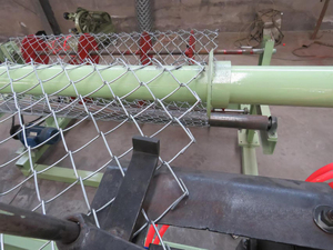 <strong>Diamond</strong> Metal Mesh PLC Control High Rigidity Automatic Double Wire Chain Link Fence <strong>Making</strong> <strong>Machine</strong> - Product Image 2