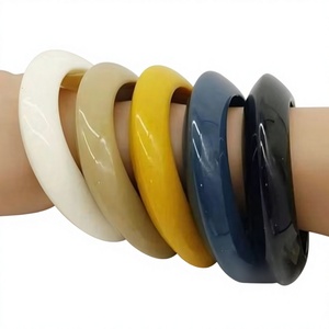 Ensemble de bracelets vintage en résine de jade, fantaisie, unisexe, multicolores, en pierres naturelles, bijoux de mode pour femmes, idéal pour les fêtes - Product Image 4