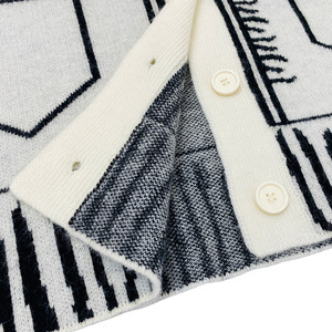 YIYU Anti-pilling Ladies <strong>Long</strong> <strong>Cardigans</strong> V-neck Knitwear <strong>Cardigan</strong> Grey Black <strong>Line</strong> Pattern Design Sweater <strong>Cardigan</strong> for Women OEM - Product Image 4