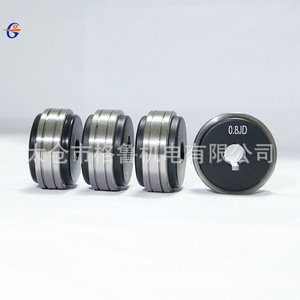 Alimentador de alambre Grummanium de 0.6-1.6mm de accionamiento único para soldadoras MIG - Product Image 1