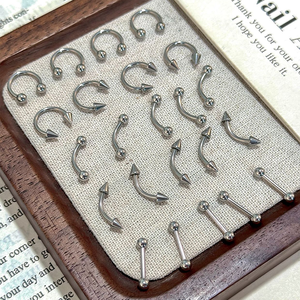 10 Piezas de Adornos Metálicos 3D para Uñas, Estilo Punk, de Acero Inoxidable, en Forma de Barra Curva y Espiga, para Decoración de Manicura DIY - Product Image 5