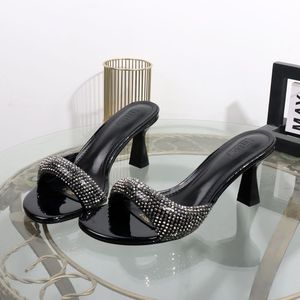 Chaussures uniques à talon ouvert, sandales d'été vertes pour femmes - Product Image 5
