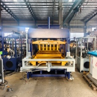 Machine à blocs creux haute efficacité QT4-15 pour projets de construction