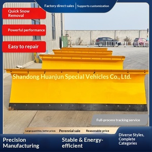 Chariot déneigeur monté sur véhicule pour l'entretien sanitaire municipal - Product Image 1