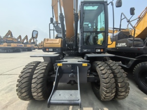 Marque chinoise XE150WD XE150WD XE155WGA Excavatrice sur pneus - Product Image 1