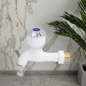 热销鸿科聚丙烯水龙头抛光表面塑料水龙头耐用1/2英寸聚丙烯水龙头，用于厨房浴室和花园 - Product Image 6