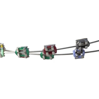 Série d'orthodontie dentaire de haute qualité : Brackets colorés tendance et gouttières orthodontiques métalliques temporaires