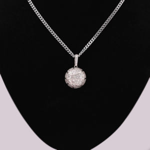 Colgante Estético en Forma de Balón de Voleibol con Diamante Redondo Cultivado en Laboratorio en Oro Sólido de 14 Quilates para Todas las Ocasiones para Hombres y Mujeres - Product Image 5