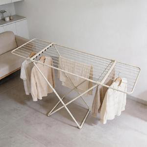 Séchoir télescopique multifonctionnel sur pied pour balcon, étendoir à <span class=keywords><strong>linge</strong></span> pliable et peu encombrant pour serviettes et chemises - Product Image 5