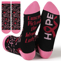Chaussettes mi-mollet pour femme en polyester, jacquard, avec motif gants de boxe, ruban rose, lettres et bordure rayée blanc-rose, cadeau pour survivant