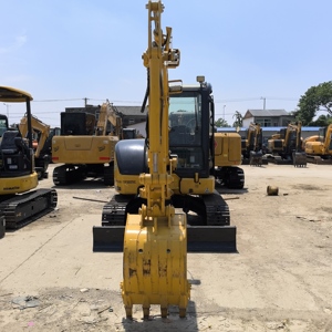 Miniexcavadora Komatsu PC40MR PC40MR-2 PC40MR-3 Usada con Pocas Horas de Uso, 4 Toneladas, Excavadora Hidráulica de Orugas Original de Japón en Venta - Product Image 4