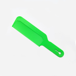 Vendita calda pettine da barbiere antistatico e resistente al calore pettine per capelli in plastica multicolore - Product Image 4