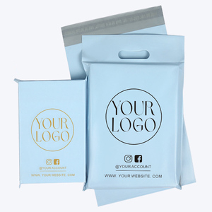 Buste Postali all'Ingrosso con Logo Personalizzato Stampato, Sacchetti per Spedizioni e Pacchi con Manico - Product Image 1