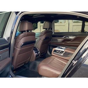<span class=keywords><strong>BMW</strong></span> Serie <span class=keywords><strong>7</strong></span> 3.0 RWD del 2021 Usata, Cambio Automatico, 5 <span class=keywords><strong>Posti</strong></span>, Guida a Sinistra, Telecamera Posteriore, Sedili in Tessuto, Emissioni Euro VI, Fari a LED - Product Image 4