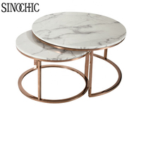 Les tables basses en verre de style moderne de haute qualité sont populaires dans le monde entier