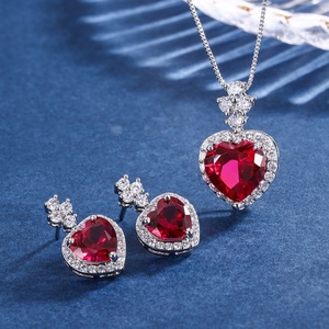 High Quantity Eco-friendly Copper 9*9MM 12*12MM Zircon Pendant <b>Earrings</b> <b>Set</b> Red Heart Jewelry <b>Set</b> for Valentine's Day Gifts - Product Image 3