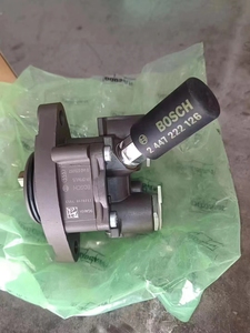 Vente directe d'usine de pompe à carburant de camion 1539298 0440020057. Pièces de pompe à carburant de camion et composants de camion de haute qualité. - Product Image 6