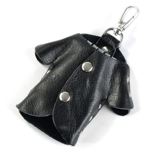 Llaveros personalizados de cuero PU, llaveros creativos con diseño de ropa de dibujos animados, colgantes para llaveros de gran capacidad y regalos. - Product Image 4