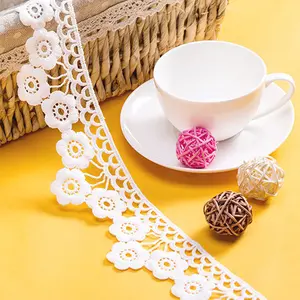 刺繍レースミルク糸/ポリエステルレーストリミングカスタム染料カラー