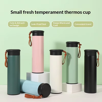 Bouteille d'eau isotherme portable simple en acier inoxydable de 200 ml, 300 ml, 500 ml avec couvercle, idéale pour les cadeaux de festival