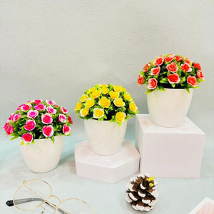 Bonsái de Crisantemo Artificial de 16 cm, Flores Decorativas de Plástico Blanco Lechoso para Decoración del Hogar - Product Image 3