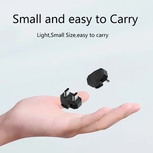 Adaptateur convertisseur USB C mâle vers Type-C mâle 8 broches femelle Charge en forme de U Charge OTG et diffusion en direct d'appareils périphériques - Product Image 2