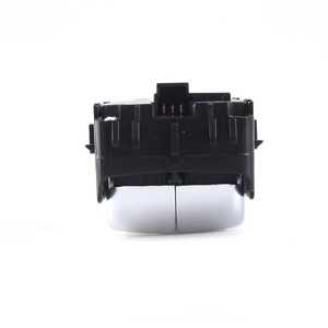 Interruptor Elevavidrios Mercedes-Benz A2059057011 Para Coche Clase C, Pieza de Repuesto - Product Image 4
