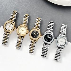 Reloj de Pulsera de Cuarzo para Mujer, Diseño de Moda, con Estrellas de Circonio, Lujoso, Celestial, de Acero Inoxidable, Resistente al Agua - Product Image 1