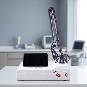 เครื่องเลเซอร์ CO2 แบบพกพาชนิดหลอด RF ความยาวคลื่น 10600 นาโนเมตร สำหรับตัดเลเซอร์ กำจัดเม็ดสี รักษาสิว กระชับช่องคลอด ได้รับมาตรฐาน CE ปลั๊กแบบ US - Product Image 1