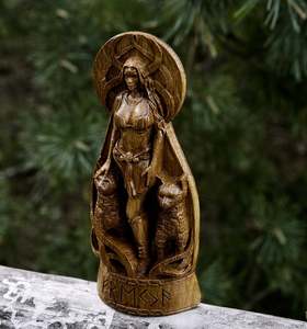 Sculpture sur bois artisanat freya païen paganisme <span class=keywords><strong>dieu</strong></span> autel <span class=keywords><strong>viking</strong></span> en bois freyja statue sculptures sur bois sculpture figurines art décor - Product Image 5