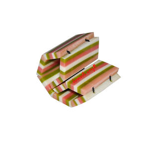 Pulsera elástica facetada de resina cortada a máquina de diamante retro hecha a mano - Product Image 3