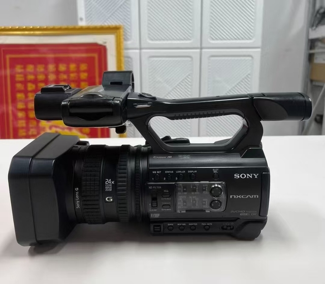 Original Used HXR-NX100 Professional Video Camera 12X Optical Zoom FHD Video Camera