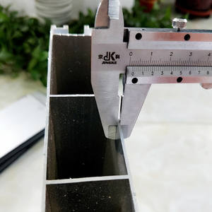 Vendita Diretta dalla Fabbrica Barriera Antiallagamento per Porte di Garage Domestiche Sistema di Barriera Antiallagamento Rimovibile in Alluminio - Product Image 6