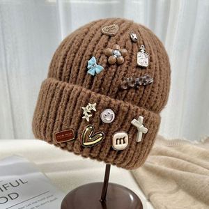 Wholesale Fashion Crystal Knitted <b>Hats</b> Luxury Bling Stones <b>Winter</b> <b>Hats</b> for Womens Beanie <b>Hats</b> - Product Image 5